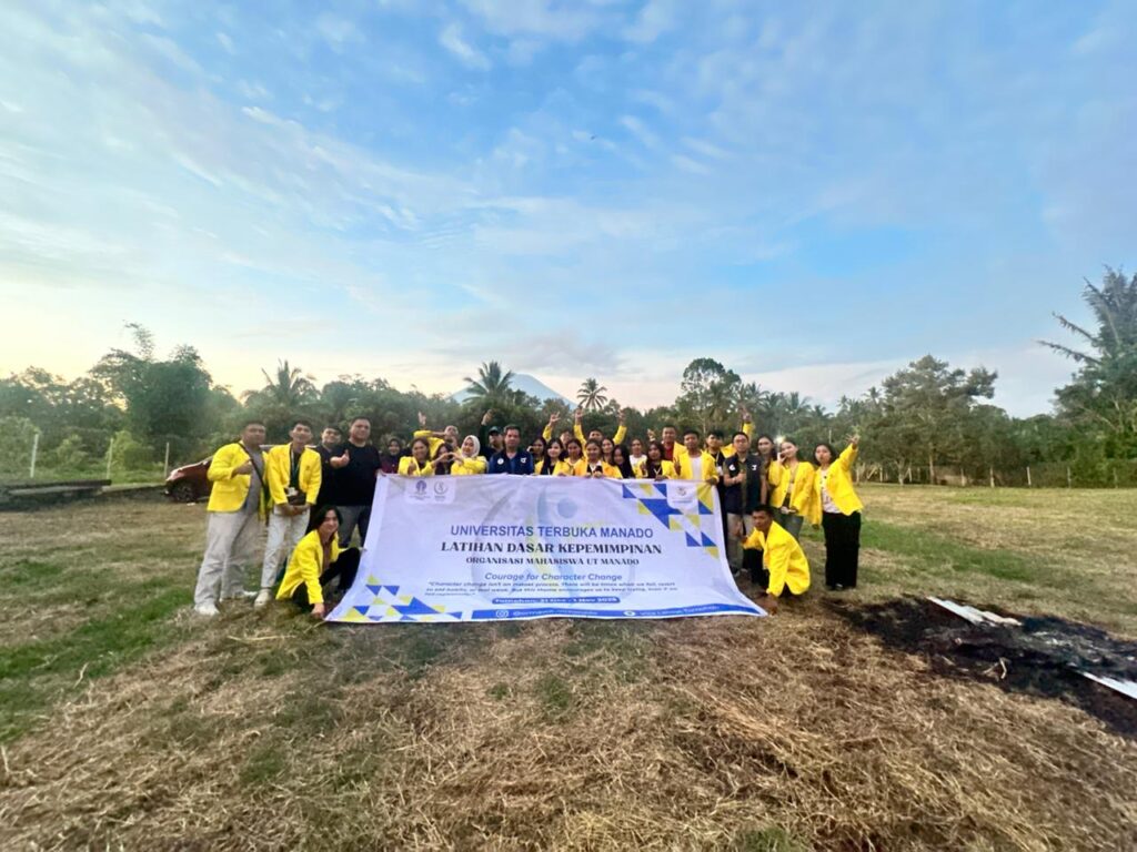 Kegiatan Latihan Dasar Kepemimpinan Ormawa UT Manado Berjalan Sukses di Villa Lansot Tomohon